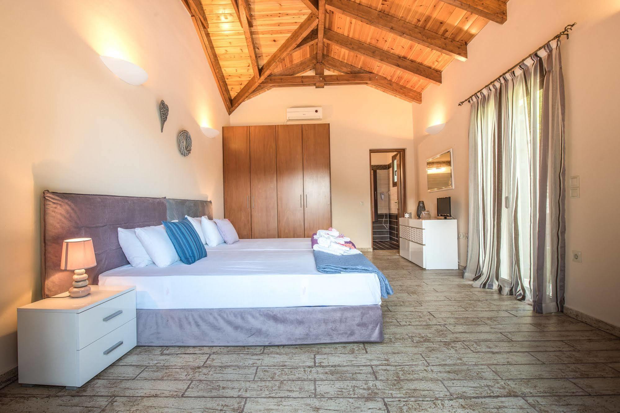 Astarte Villas - Kyveli Villa Vanato Extérieur photo